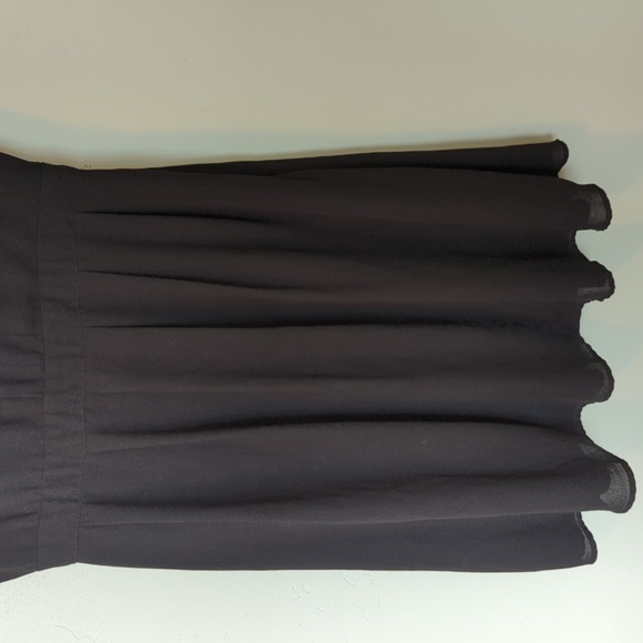 DE Collection Black V‎ Neck Flowy Midi Dress M - Picture 4 of 8